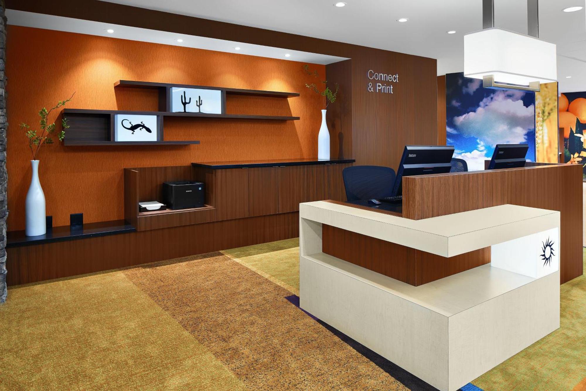 Fairfield Inn & Suites By Marriott Fresno Yosemite International Airport Bagian luar foto